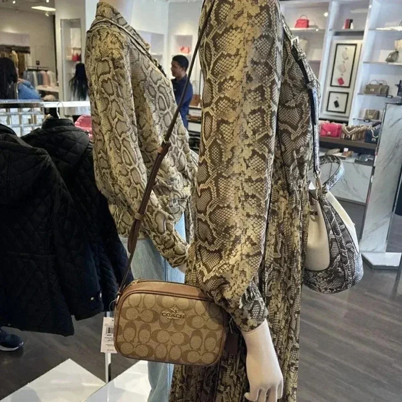 COACH MINI JAMIE CAMERA BAG IN SIGNATURE CANVAS CQ874 - Picture 1 of 9